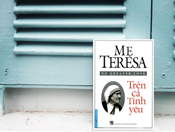 Mother Teresa - Beyond Love đánh giá cuốn sách này